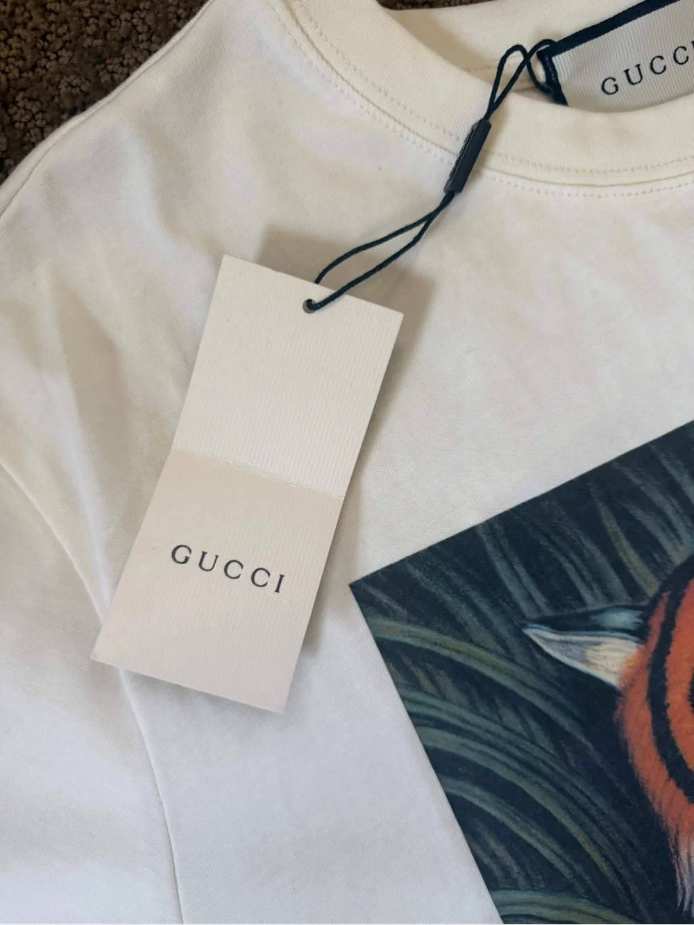 Gucci White Crewneck T-Shirt with Tiger Print Limited Edition